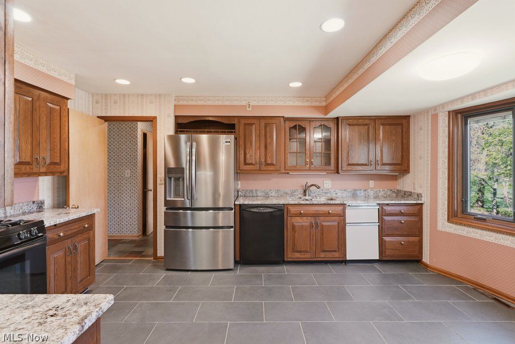 171 Hiram College Drive Sagamore Hills OH 44067