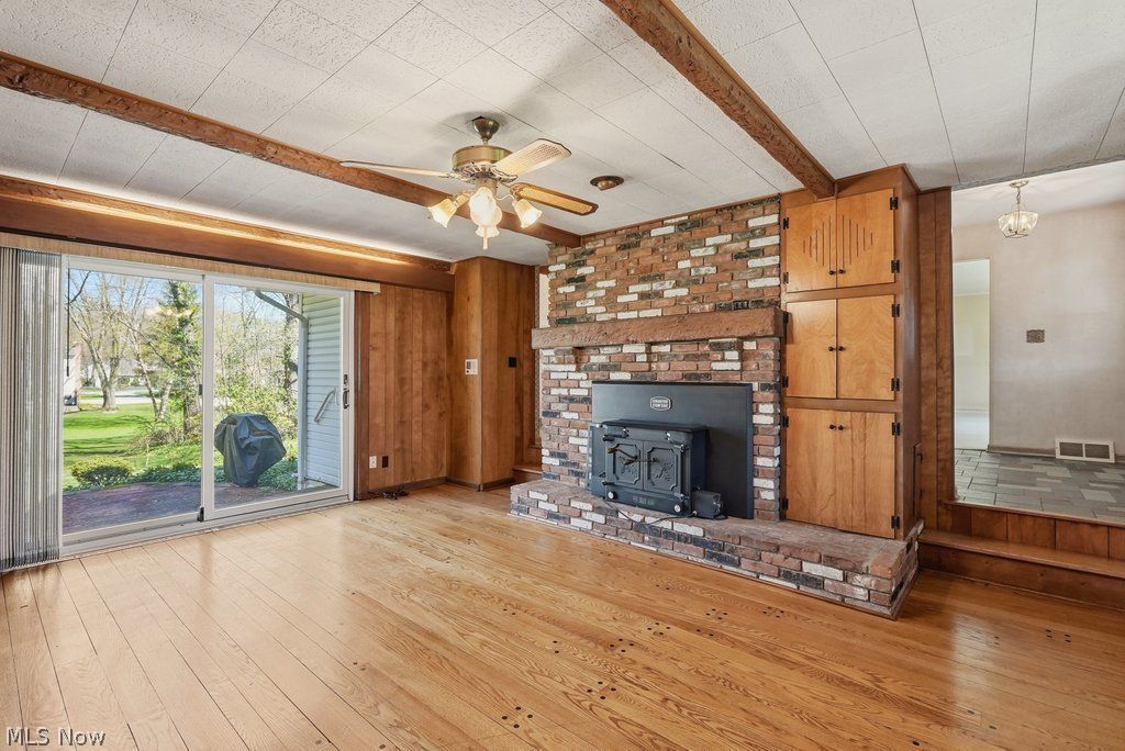 171 Hiram College Drive Sagamore Hills OH 44067