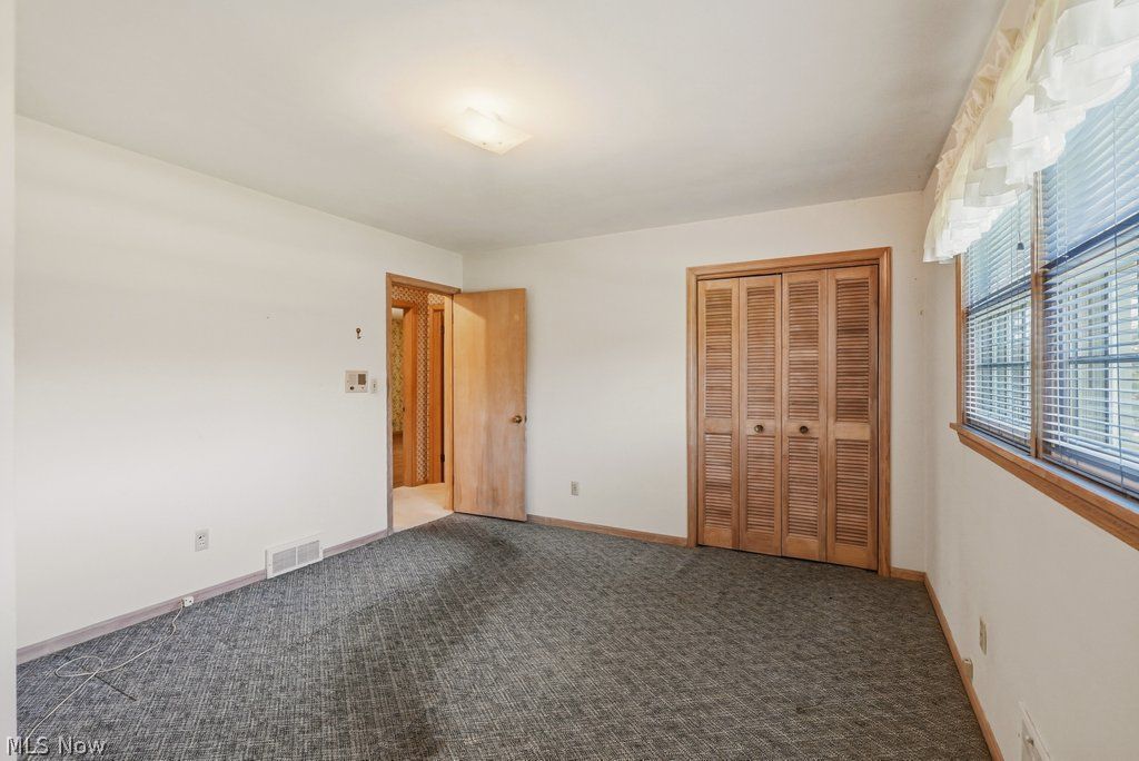 171 Hiram College Drive Sagamore Hills OH 44067