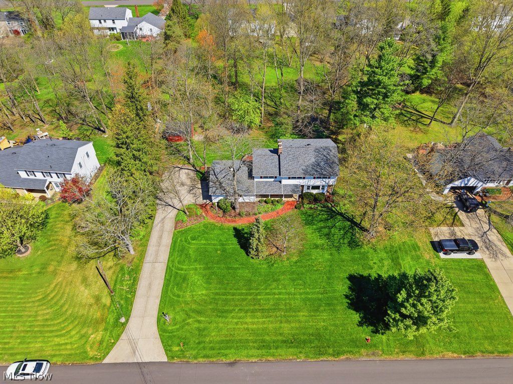171 Hiram College Drive Sagamore Hills OH 44067