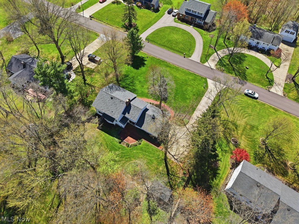 171 Hiram College Drive Sagamore Hills OH 44067