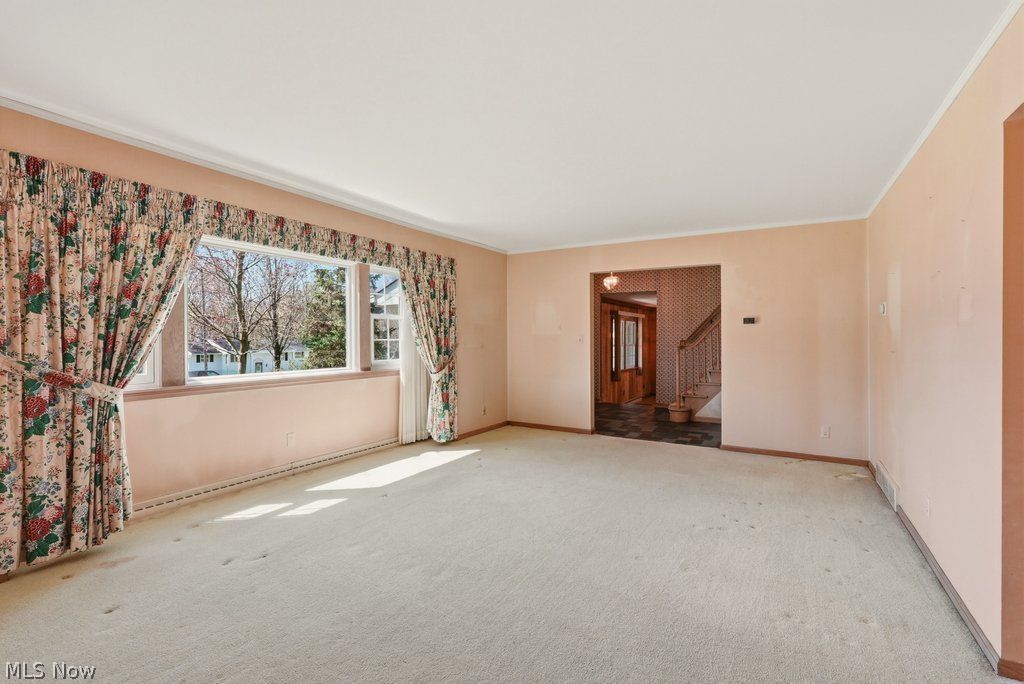 171 Hiram College Drive Sagamore Hills OH 44067