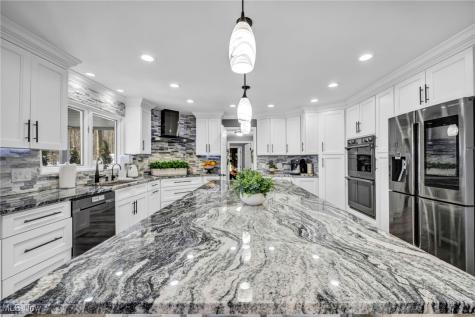 1054 Fireside Drive Brunswick OH 44212