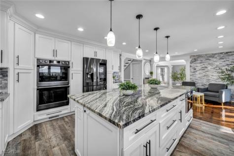 1054 Fireside Drive Brunswick OH 44212