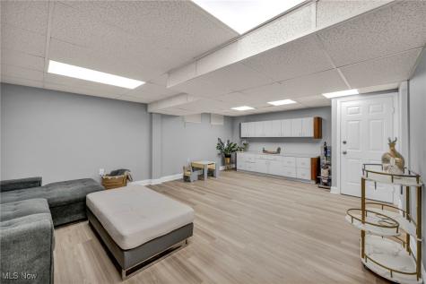 1054 Fireside Drive Brunswick OH 44212