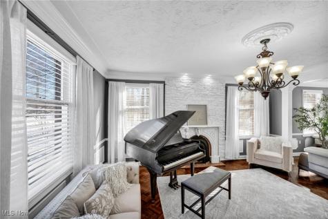 1054 Fireside Drive Brunswick OH 44212