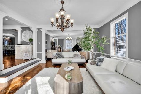 1054 Fireside Drive Brunswick OH 44212