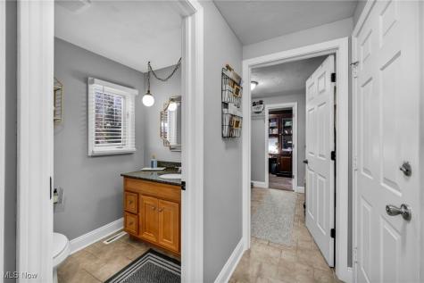 1054 Fireside Drive Brunswick OH 44212