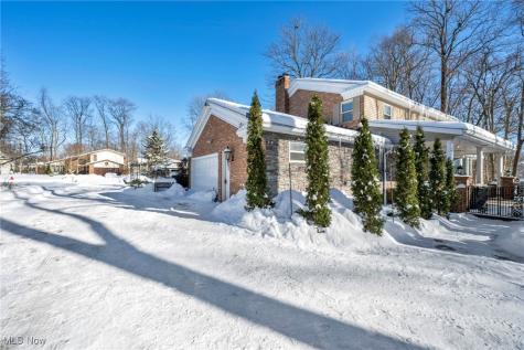 1054 Fireside Drive Brunswick OH 44212