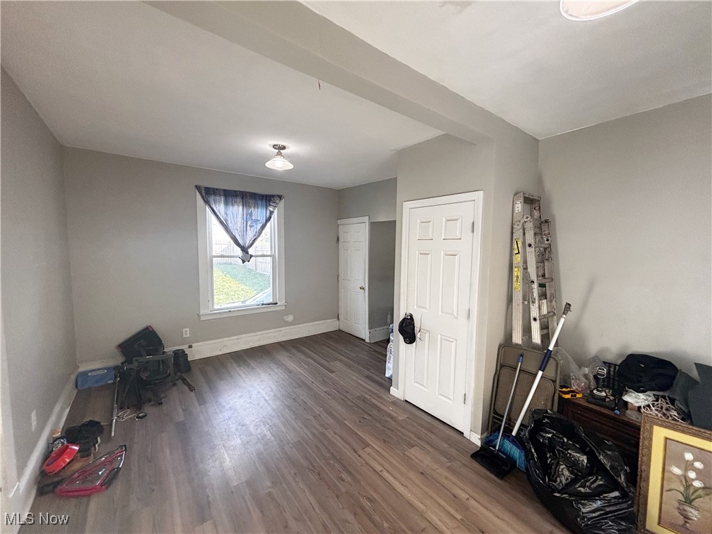 238 E Main Street Girard OH 44420