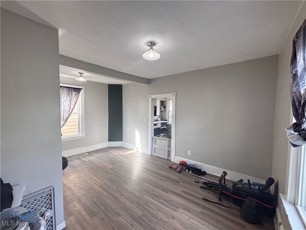 238 E Main Street Girard OH 44420