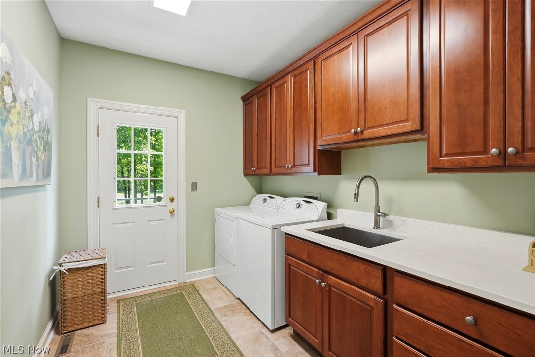312 Aberdeen Lane Aurora OH 44202
