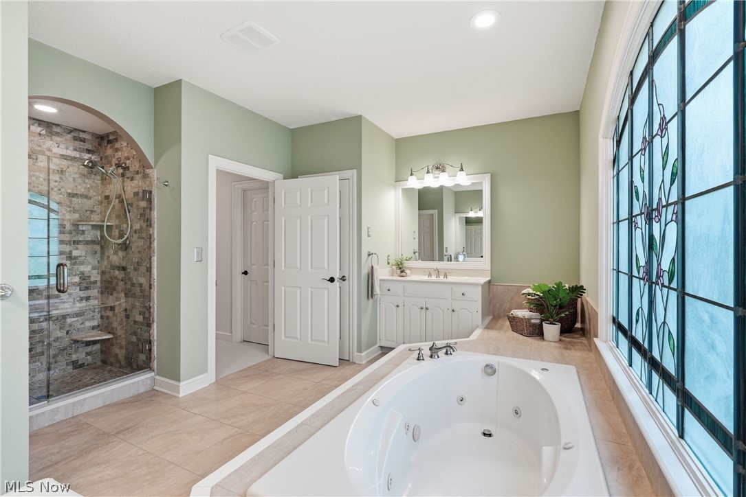 312 Aberdeen Lane Aurora OH 44202