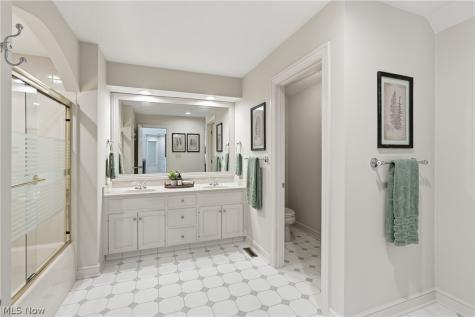 312 Aberdeen Lane Aurora OH 44202