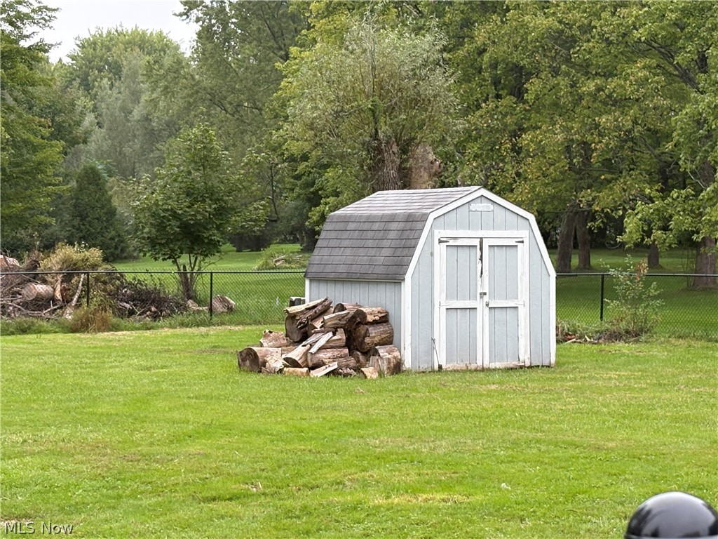 8264 Cedar Road Chesterland OH 44026