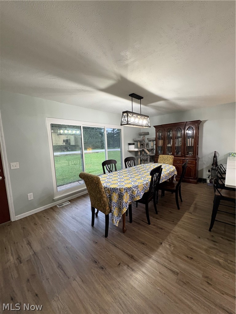 8264 Cedar Road Chesterland OH 44026