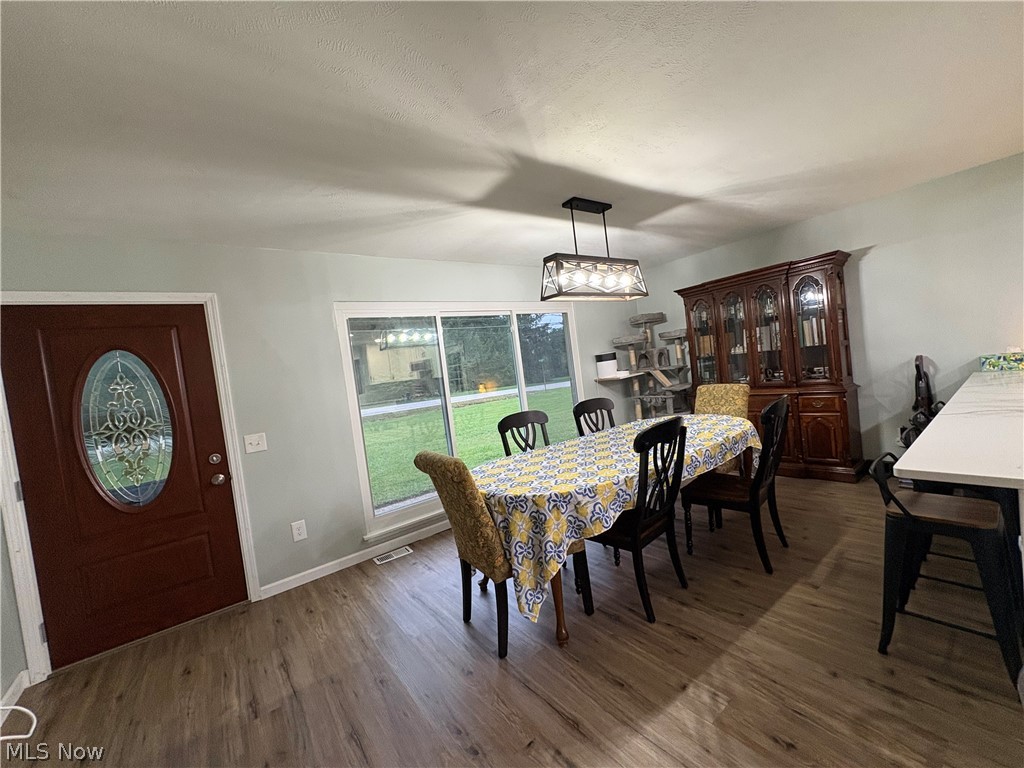 8264 Cedar Road Chesterland OH 44026