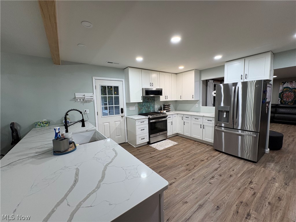 8264 Cedar Road Chesterland OH 44026