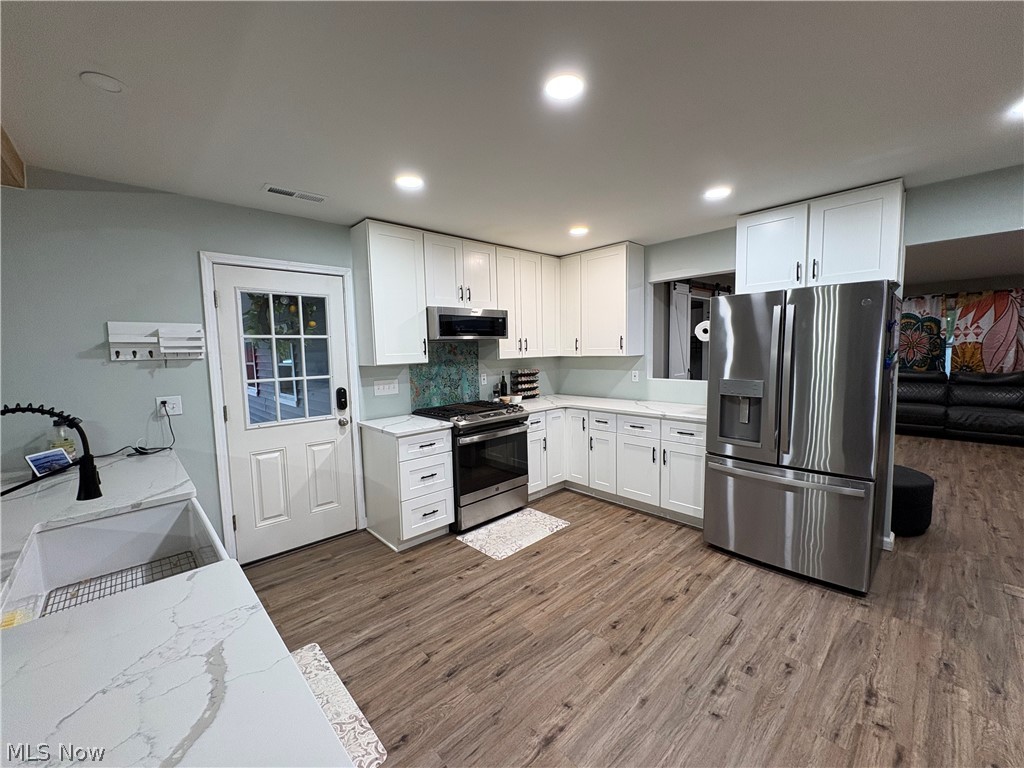 8264 Cedar Road Chesterland OH 44026