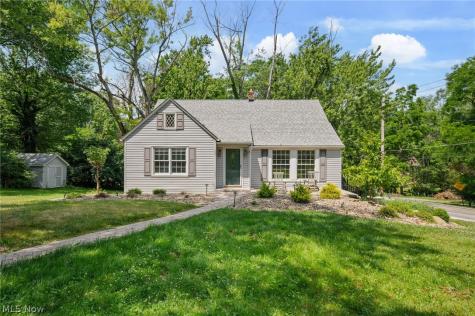 7750 Lewis Road Olmsted Falls OH 44138