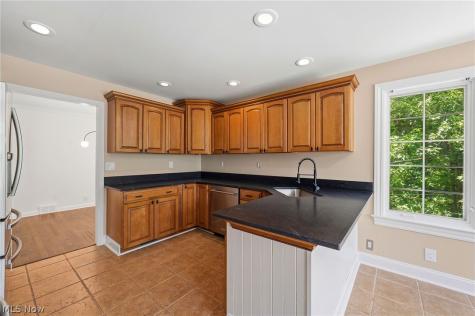 7750 Lewis Road Olmsted Falls OH 44138