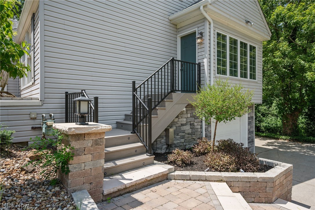 7750 Lewis Road Olmsted Falls OH 44138