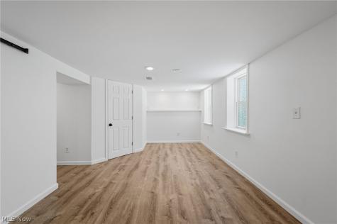 7750 Lewis Road Olmsted Falls OH 44138