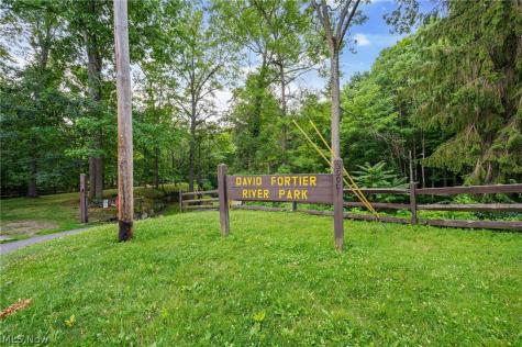 7750 Lewis Road Olmsted Falls OH 44138