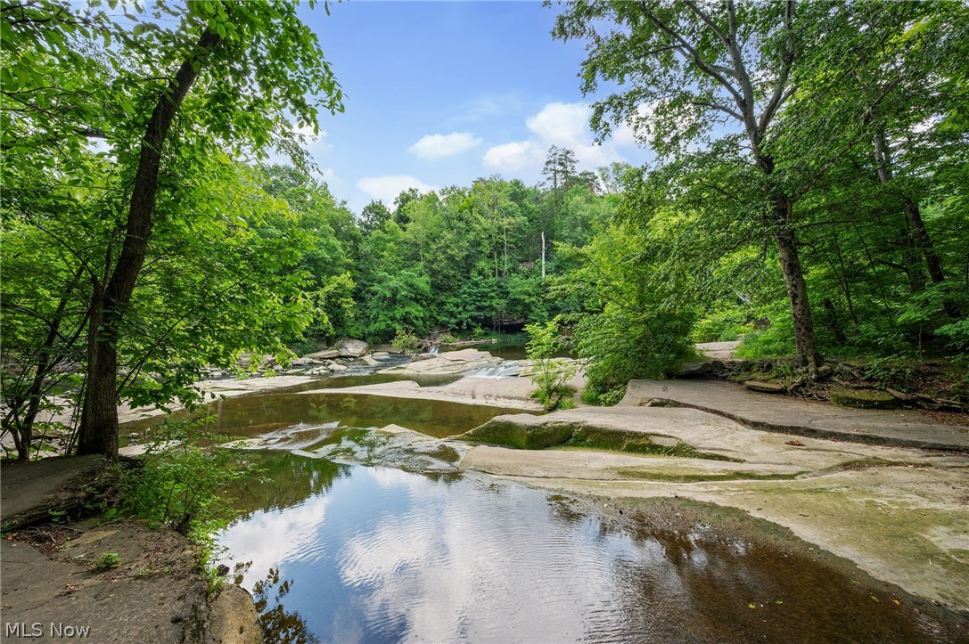7750 Lewis Road Olmsted Falls OH 44138