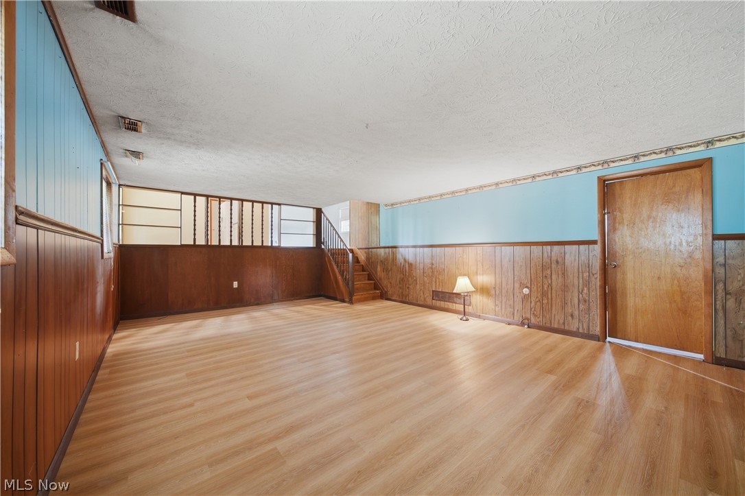 1819 Stonehenge Avenue NW Massillon OH 44646