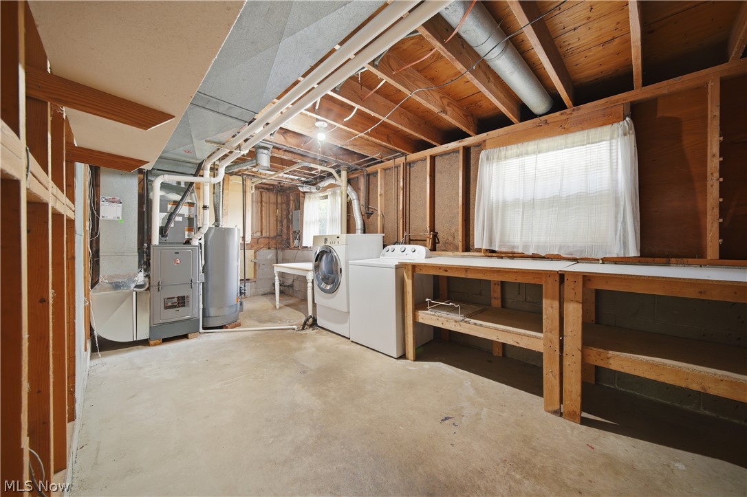 1819 Stonehenge Avenue NW Massillon OH 44646