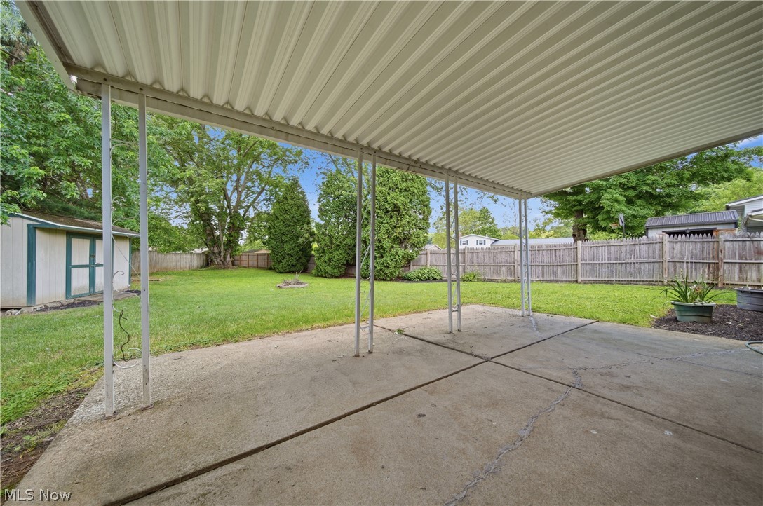 1819 Stonehenge Avenue NW Massillon OH 44646