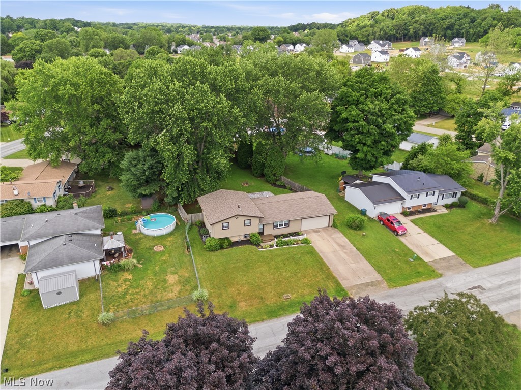 1819 Stonehenge Avenue NW Massillon OH 44646
