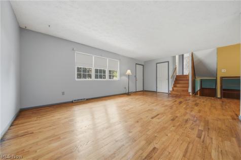 1819 Stonehenge Avenue NW Massillon OH 44646