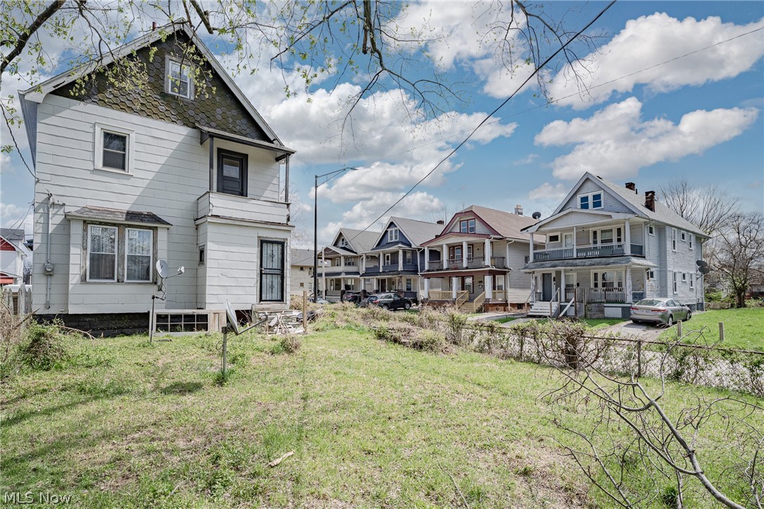 1484 E 135th Street East Cleveland OH 44112