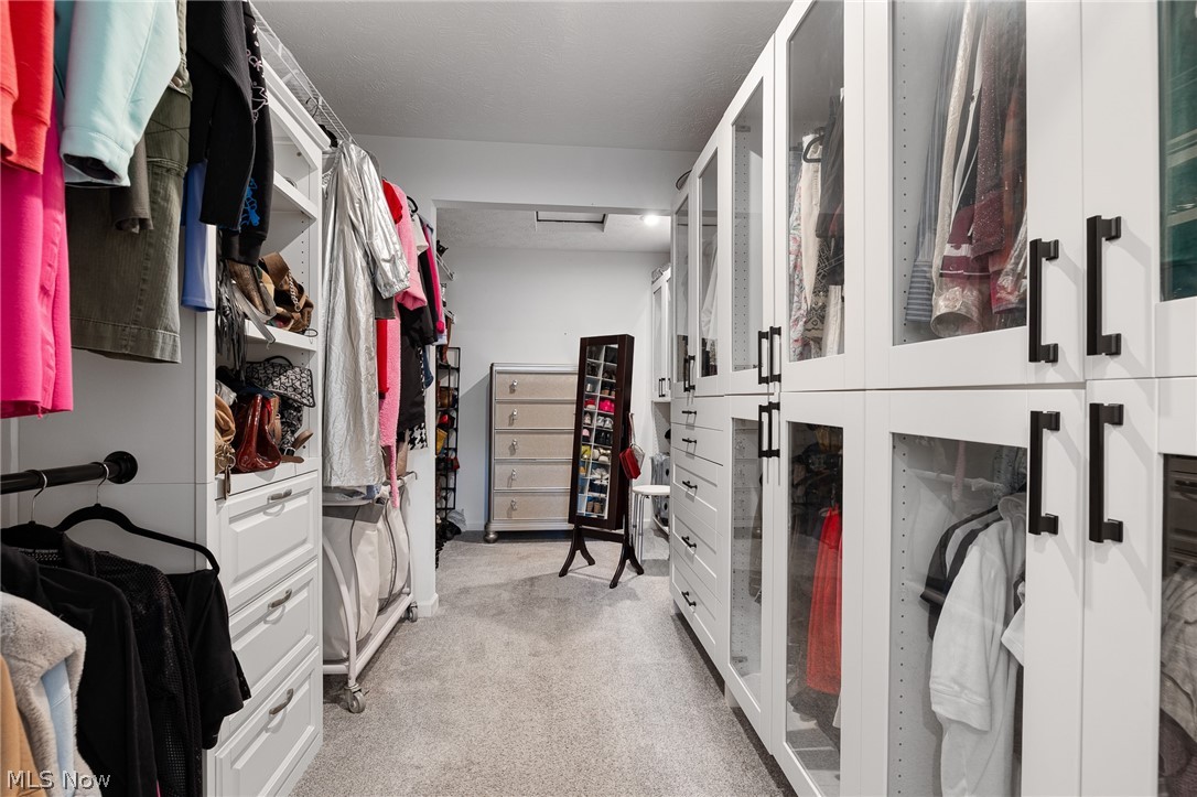 841 S Parkside Drive Westlake OH 44145