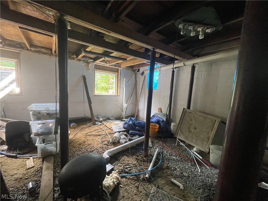 5012 S Ridge Road Geneva OH 44041