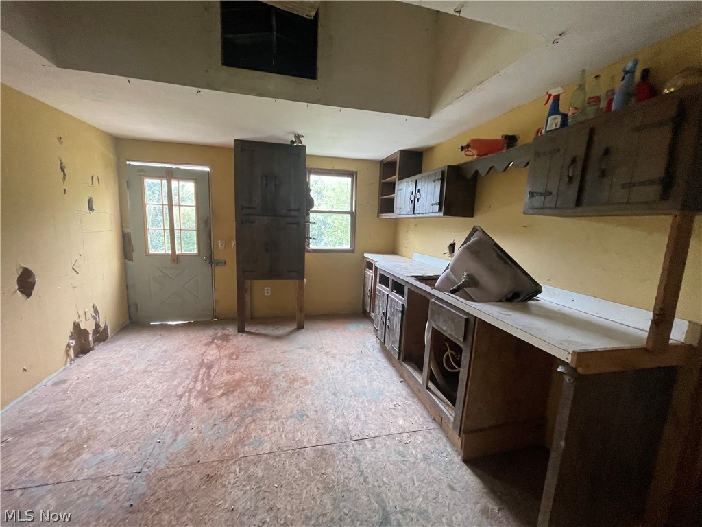 5012 S Ridge Road Geneva OH 44041