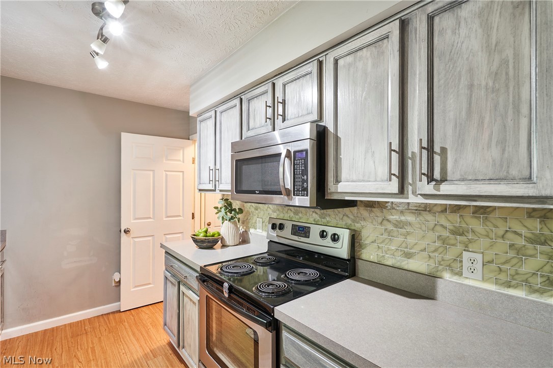 2808 Lynne Road Green OH 44312