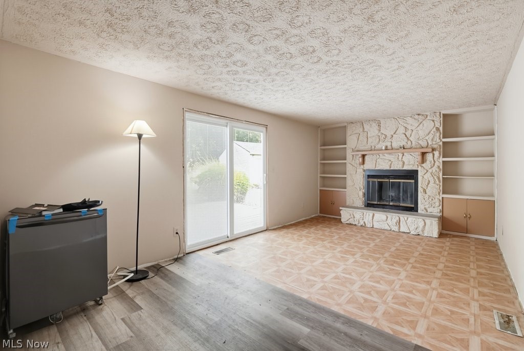 579 Willow Drive SE Warren OH 44484