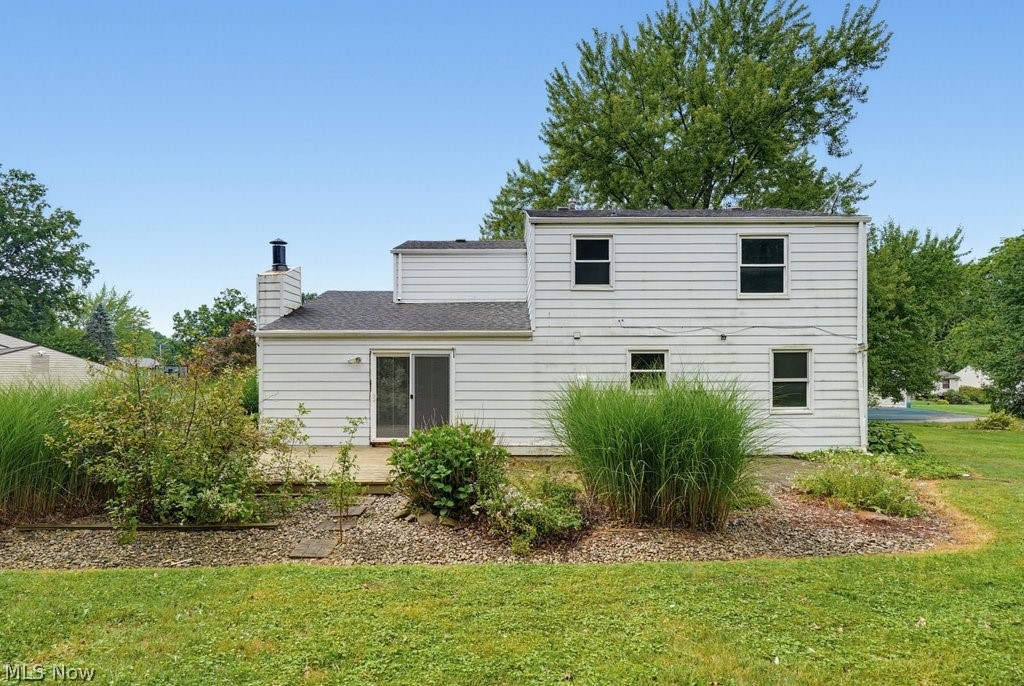 579 Willow Drive SE Warren OH 44484