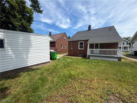 4920 E 110th Street Garfield Heights OH 44125