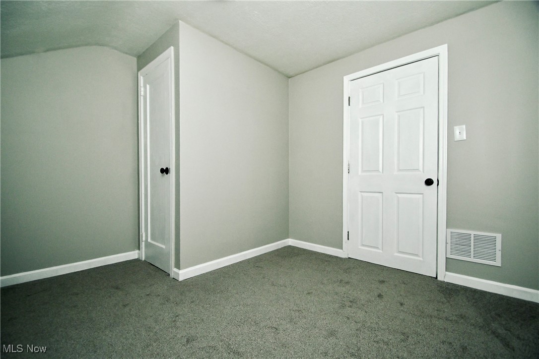 542 Montgomery Street Akron OH 44305