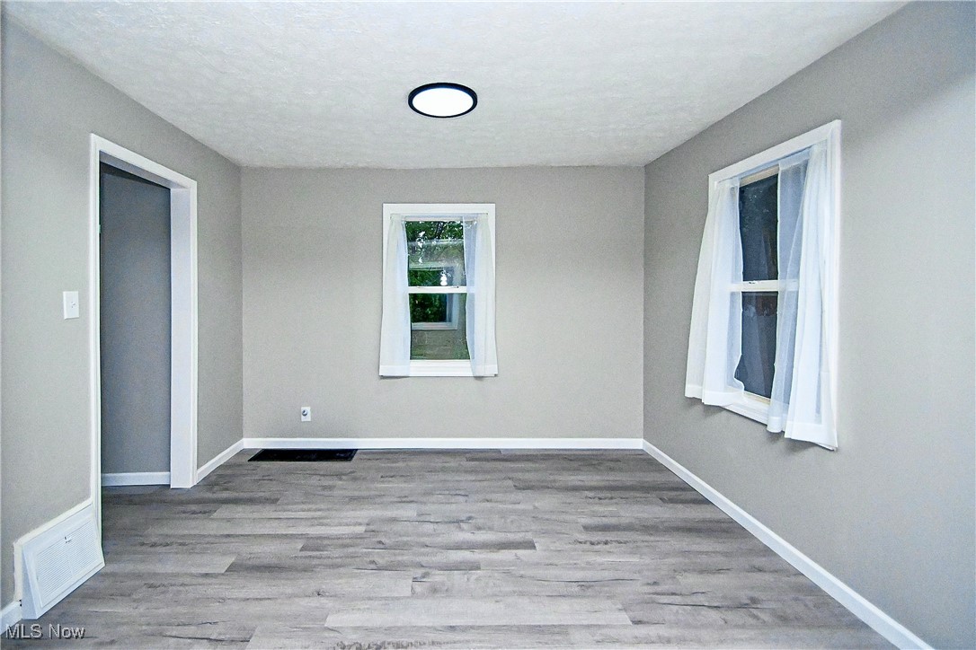 542 Montgomery Street Akron OH 44305