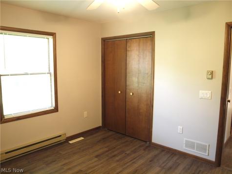 1422 Woodlawn Avenue NW Canton OH 44708