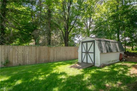 10340 Persimmon Street NW Canal Fulton OH 44614