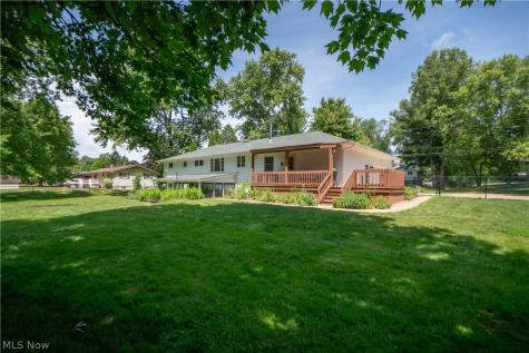 10340 Persimmon Street NW Canal Fulton OH 44614