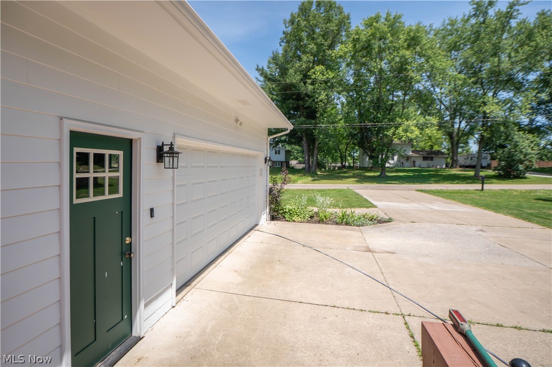 10340 Persimmon Street NW Canal Fulton OH 44614