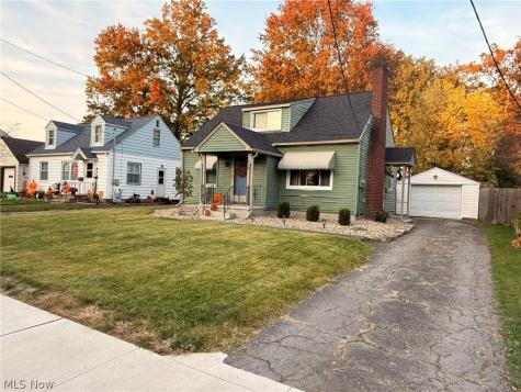 1015 John Street Niles OH 44446