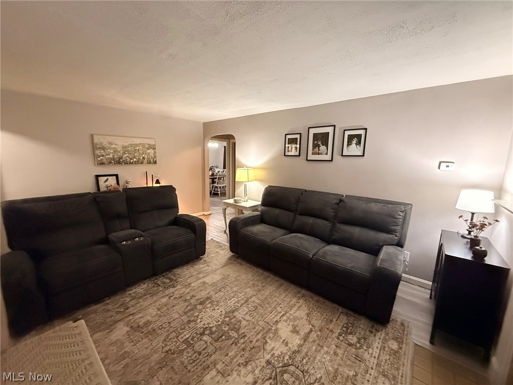 1015 John Street Niles OH 44446